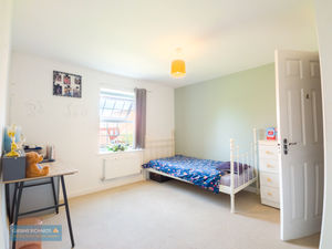 Bedroom- click for photo gallery